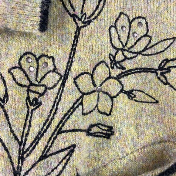 We The Free Wildflower Cardigan Sweater Size L Sage Green Tan Boho Embroidered - Picture 7 of 9